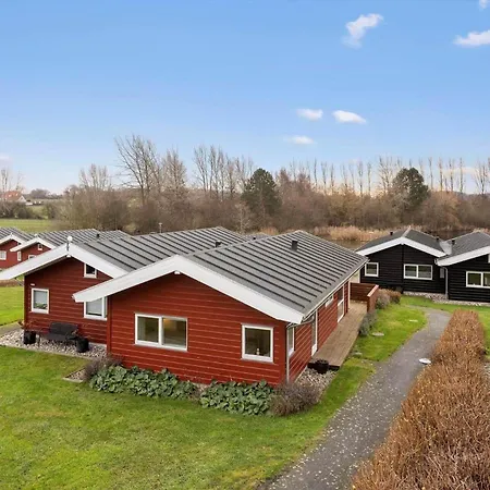 Ll263-tranekaer-dagelokke-marina-3-k * Dageløkke